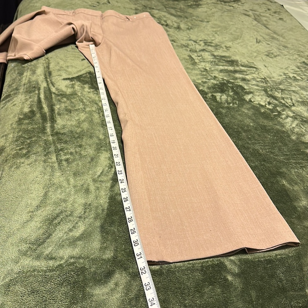 Suit - Picture 3 of 8
